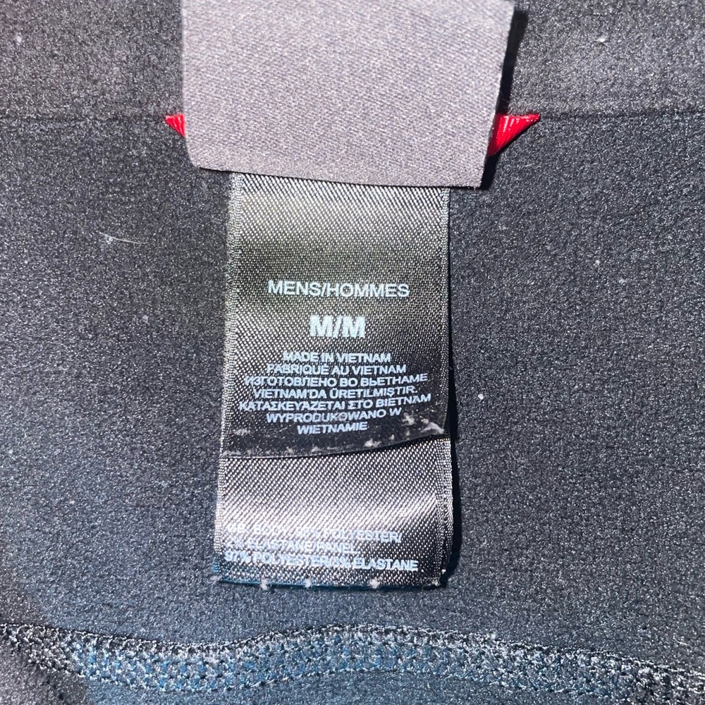 The North Face Pullover - Picture 5 of 5